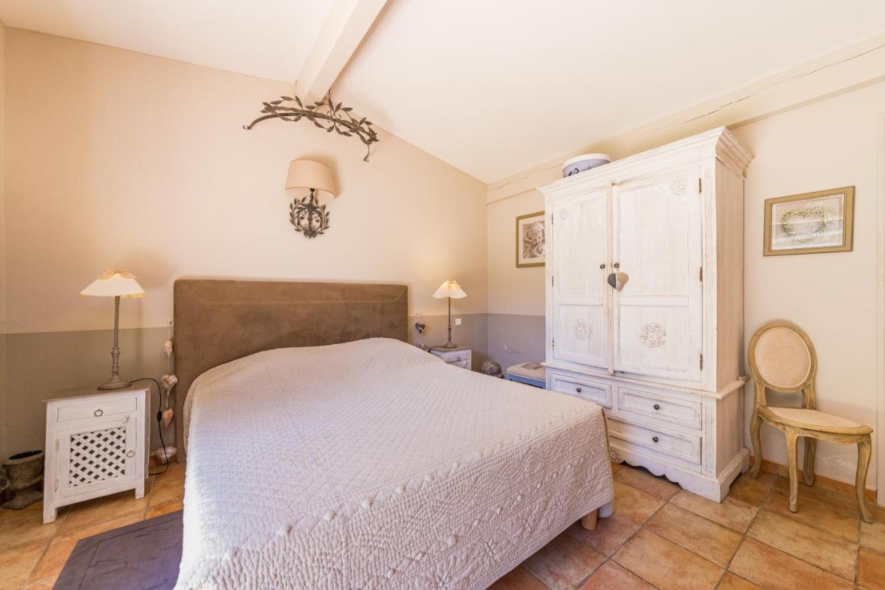 Hotel Jade En Provence Vaison-la-Romaine Esterno foto